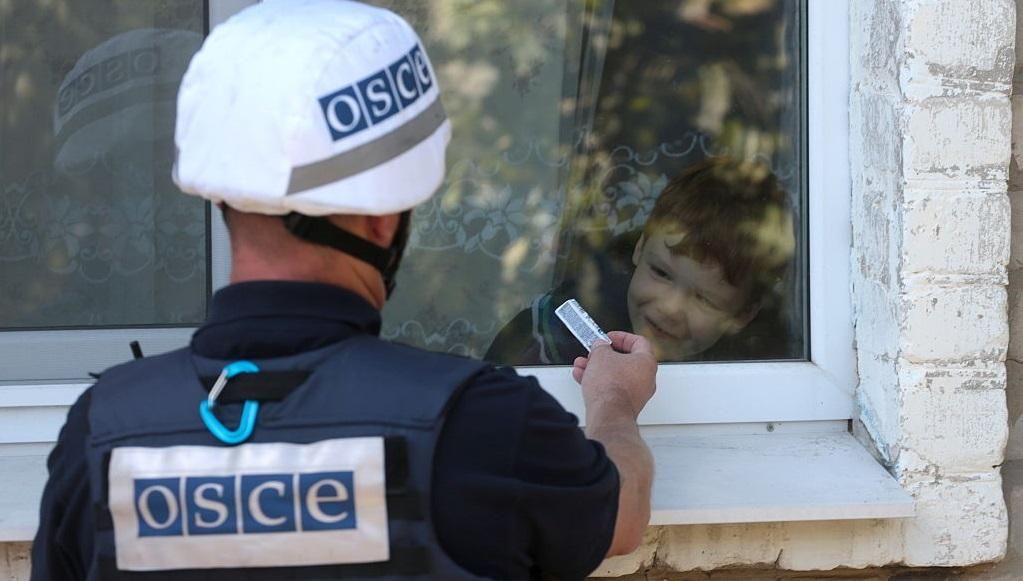 Боевиков "ЛНР" уличили в препятствовании работе миссии ОБСЕ Боевиков "ЛНР" уличили в препятствовании работе миссии ОБСЕ