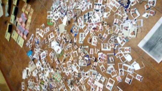 На Донбасі масово штампували фальшиві українські паспорти На Донбасі масово штампували фальшиві українські паспорти