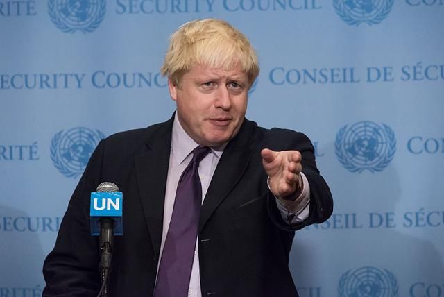 Глава МИД Британии обвинил Россию в военных преступлениях в Сирии