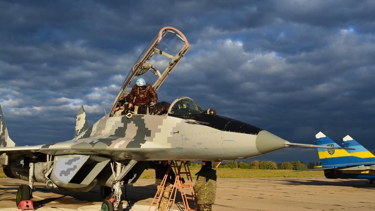 Выше неба: как тренируются боевые "Украинские соколы"