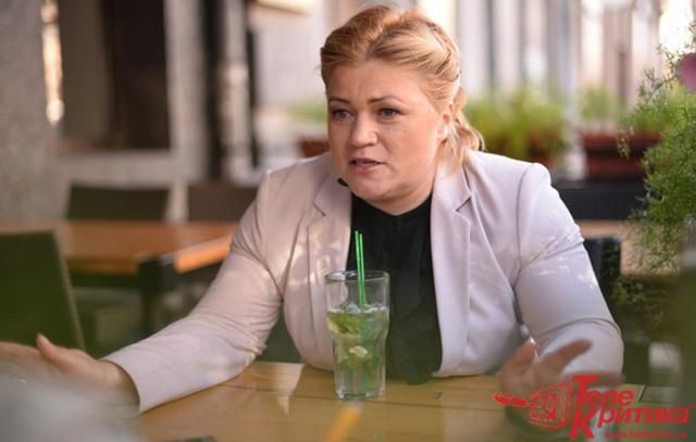 Со скандального "Интера" уволилась шеф-редактор программы новостей Со скандального "Интера" уволилась шеф-редактор программы новостей