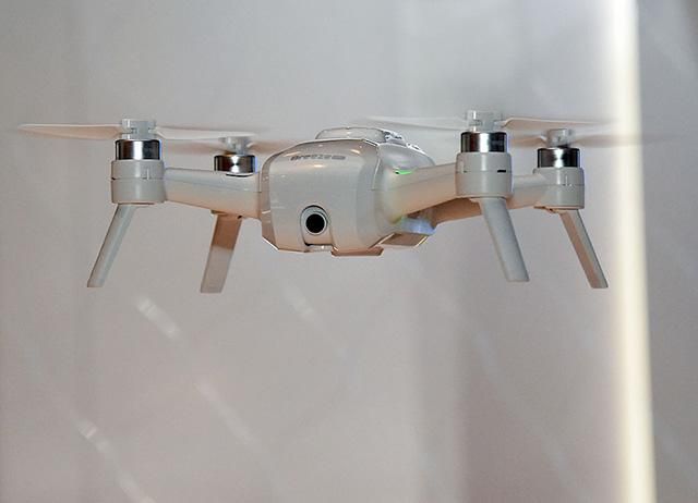 В Варшаве арестовали россиянина, который запускал беспилотник над зданием правительства В Варшаве арестовали россиянина, который запускал беспилотник над зданием правительства