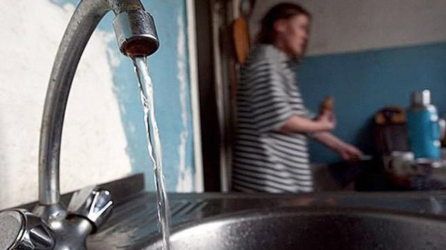 Луганские боевики ввели режим чрезвычайной ситуации Луганские боевики ввели режим чрезвычайной ситуации