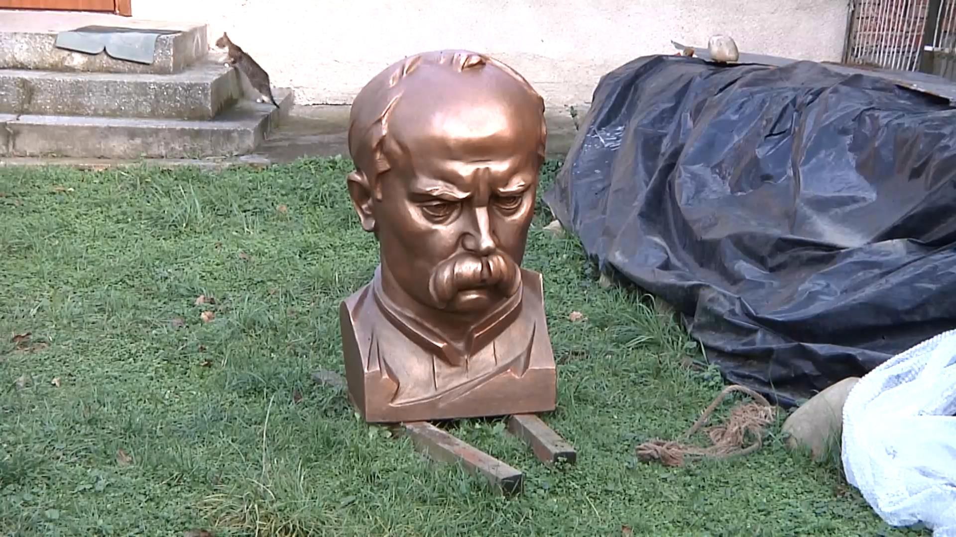 Ивано-Франковск сделал подарок Сватово Ивано-Франковск сделал подарок Сватово