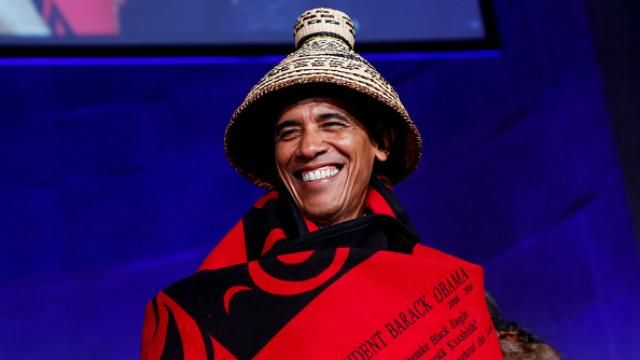 Обама став індіанцем Обама став індіанцем