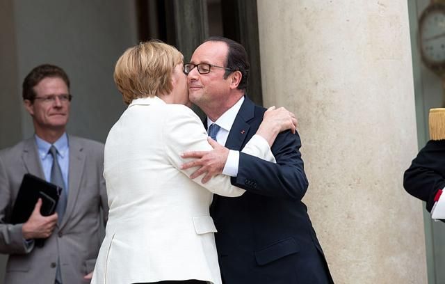 Лідери ЄС поговорять про пом'якшення відносин з Росією Лідери ЄС поговорять про пом'якшення відносин з Росією