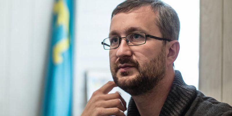 У Криму окупанти переслідують дітей ув'язненого правозахисника У Криму окупанти переслідують дітей ув'язненого правозахисника
