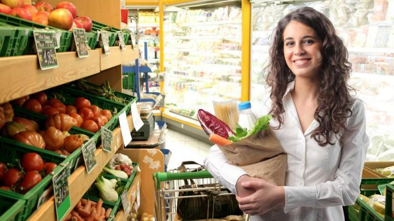 На каких продуктах начали экономить украинцы, и на каких это делать не стоит