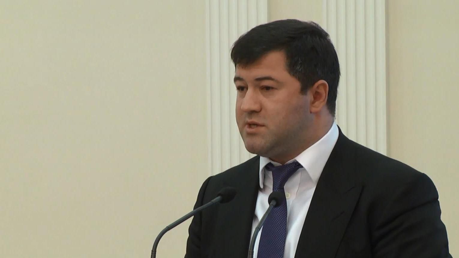 За что руководителю фискалов Насирову досталось "на орехи" За что руководителю фискалов Насирову досталось "на орехи"