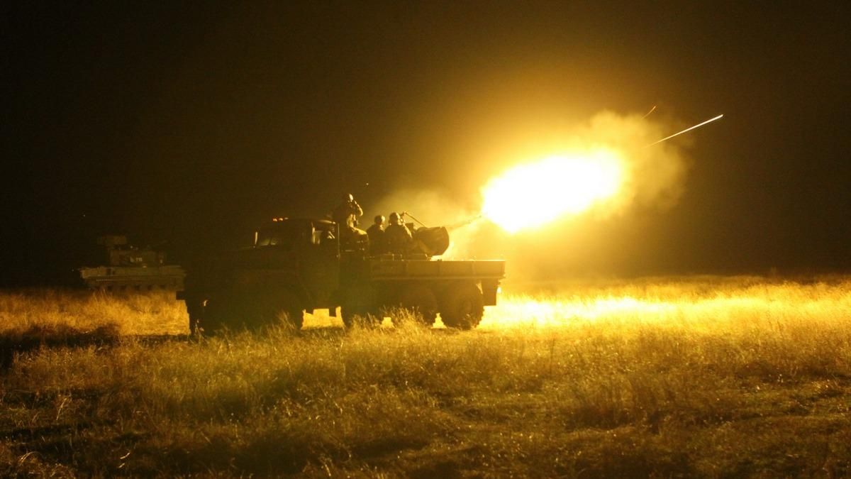 Как тренируются украинские бойцы: впечатляющие фото ночных учений