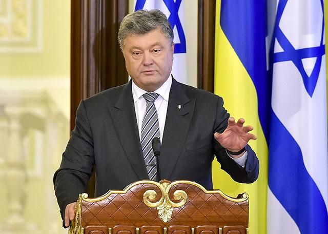 Є всі тверді докази того, хто винен у трагедії літака МН17, – Порошенко Є всі тверді докази того, хто винен у трагедії літака МН17, – Порошенко