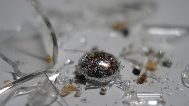 Ртуть нашли в центре Киева возле жилых домов Ртуть нашли в центре Киева возле жилых домов