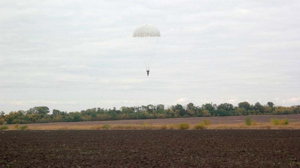 Як українські десантники відточують професійну майстерність: фото сили та духу Як українські десантники відточують професійну майстерність: фото сили та духу