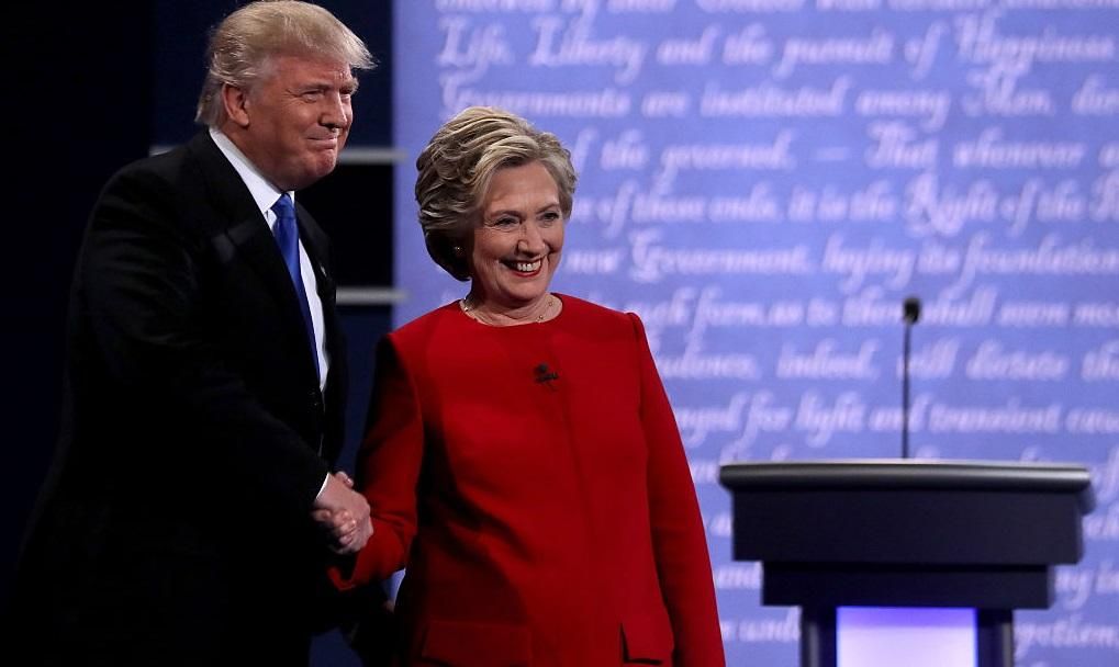 Клінтон випереджає Трампа, – опитування Клінтон випереджає Трампа, – опитування