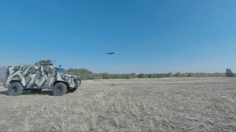 Порошенко показал, как тестировали боевой модуль "Сармат"