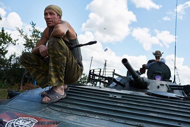 Бойовики зірвали відведення сил у районі Петровського Бойовики зірвали відведення сил у районі Петровського