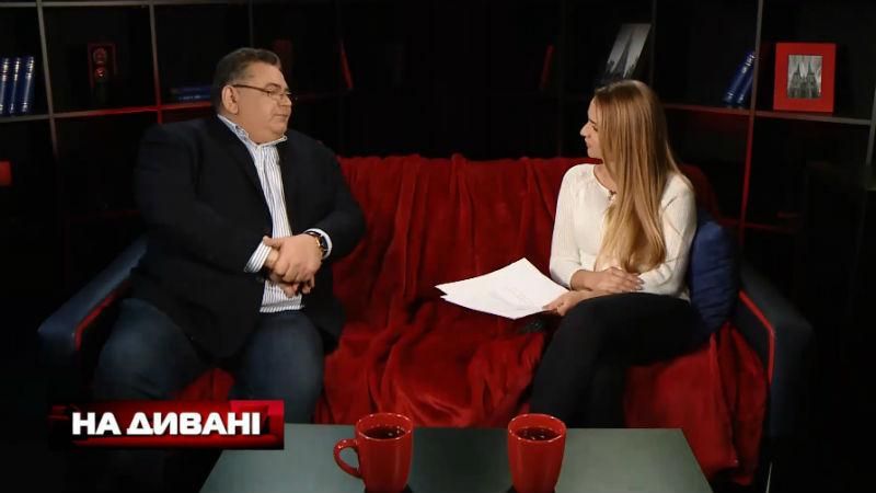 Почему в Москве украинцев могут обвинить в шпионаже, – смотрите в программе "На диване"