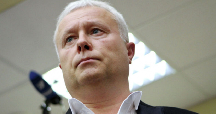 Российский олигарх хочет вместо McDonald's построить сеть "Петрушка" в Крыму Российский олигарх хочет вместо McDonald's построить сеть "Петрушка" в Крыму