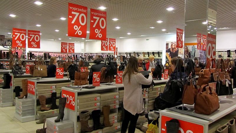 Польша хочет запретить торговлю в воскресенье Польша хочет запретить торговлю в воскресенье