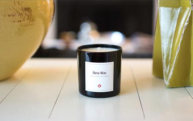 Свечи с запахом компьютера Apple Mac выпустили в США Свечи с запахом компьютера Apple Mac выпустили в США