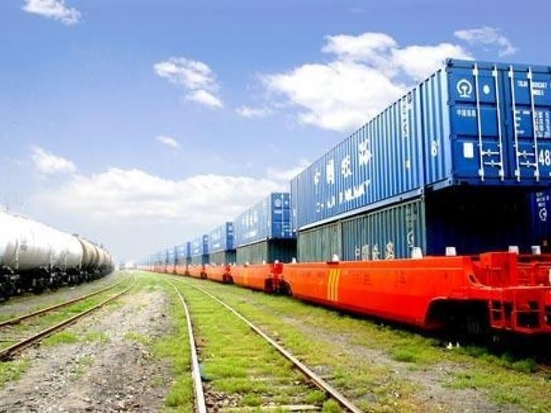 Работа украинских аграриев и промышленников оказалась под угрозой из-за искусственных проблем "Укрзализныци" Работа украинских аграриев и промышленников оказалась под угрозой из-за искусственных проблем "Укрзализныци"