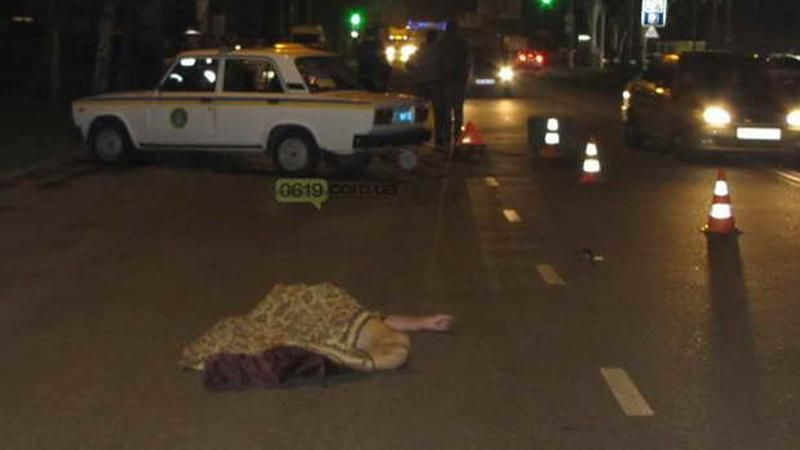 Співробітник СБУ збив насмерть чоловіка на Запоріжжі Співробітник СБУ збив насмерть чоловіка на Запоріжжі