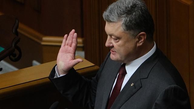 Порошенко прокоментував можливість введення візового режиму з Росією Порошенко прокоментував можливість введення візового режиму з Росією