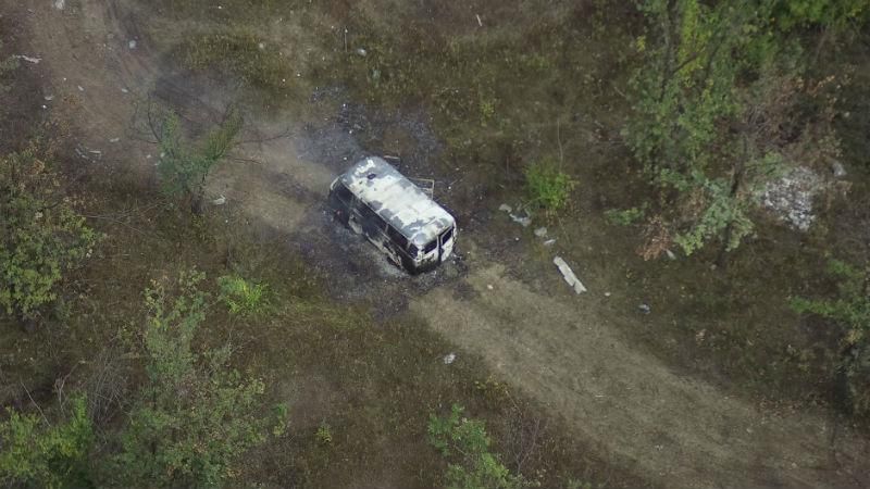 Нічого святого. Терористи спалили  швидку бійців АТО