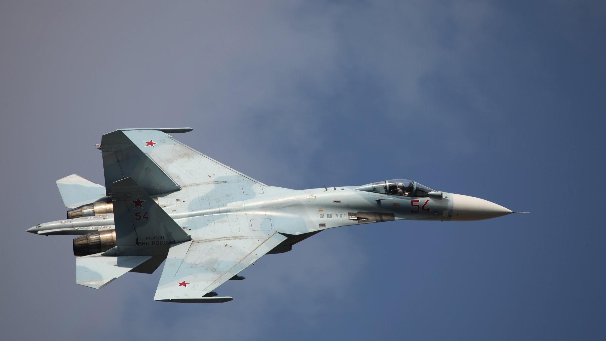 Російські винищувачі Су-27 вторглися на територію Фінляндії