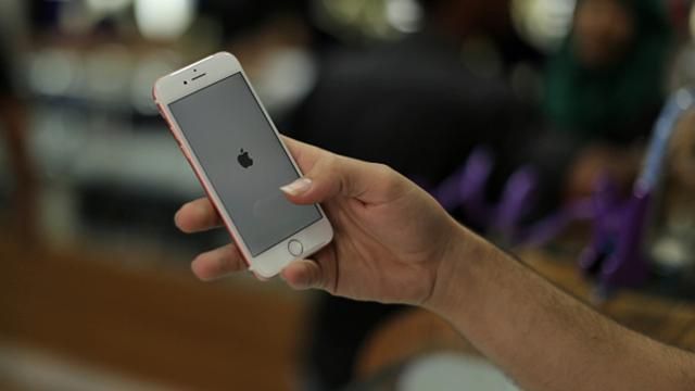 Стало известно, когда iPhone 7 появится в Украине - 7 октября 2016 - Телеканал новин 24 Стало известно, когда iPhone 7 появится в Украине - 7 октября 2016 - Телеканал новин 24