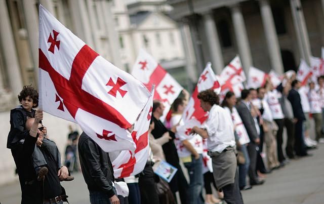 В Грузии стартовали выборы в парламент В Грузии стартовали выборы в парламент