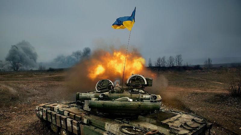 Відомий військовий фотограф показав справжню правду війни на виставці 