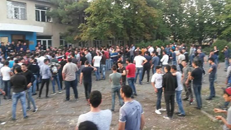 Беспокойные выборы в Грузии: жестокие драки и мобилизация полиции