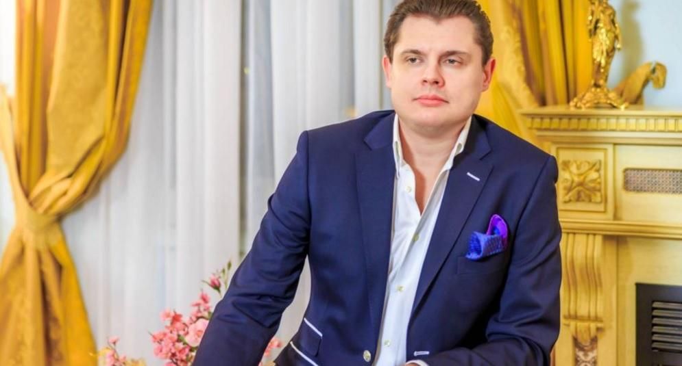 Историк устроил скандальный демарш на российском телевидении Историк устроил скандальный демарш на российском телевидении