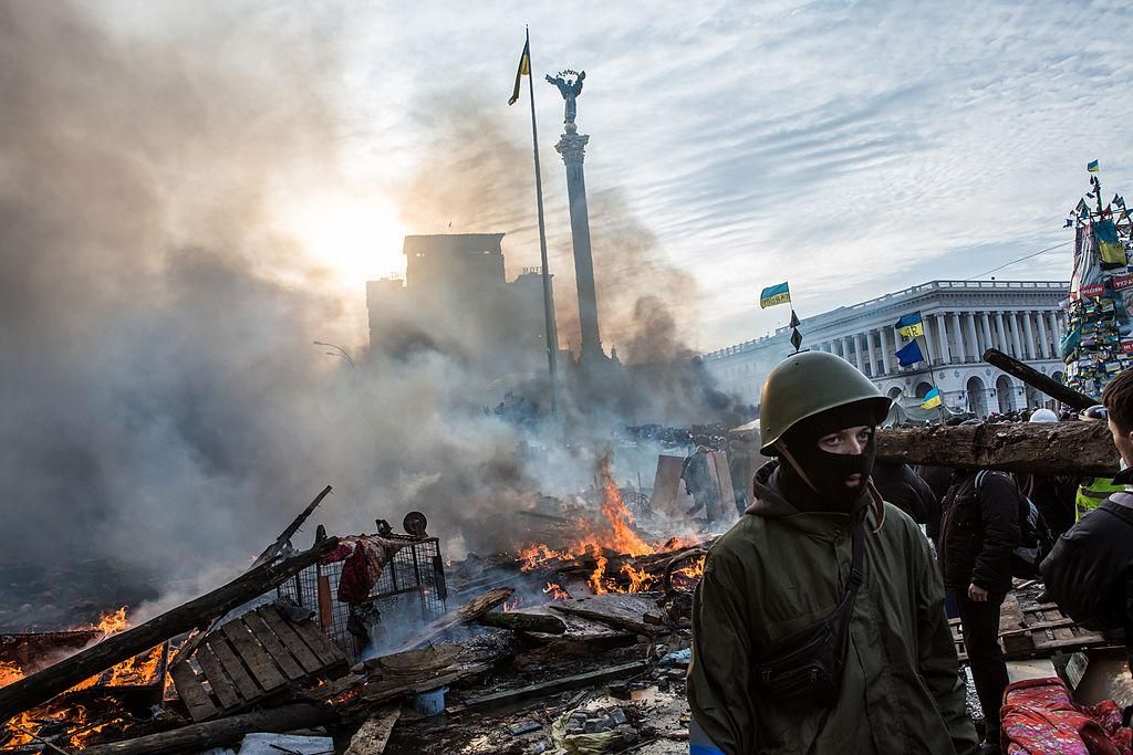 Яценюк пішов свідчити у Генпрокуратуру