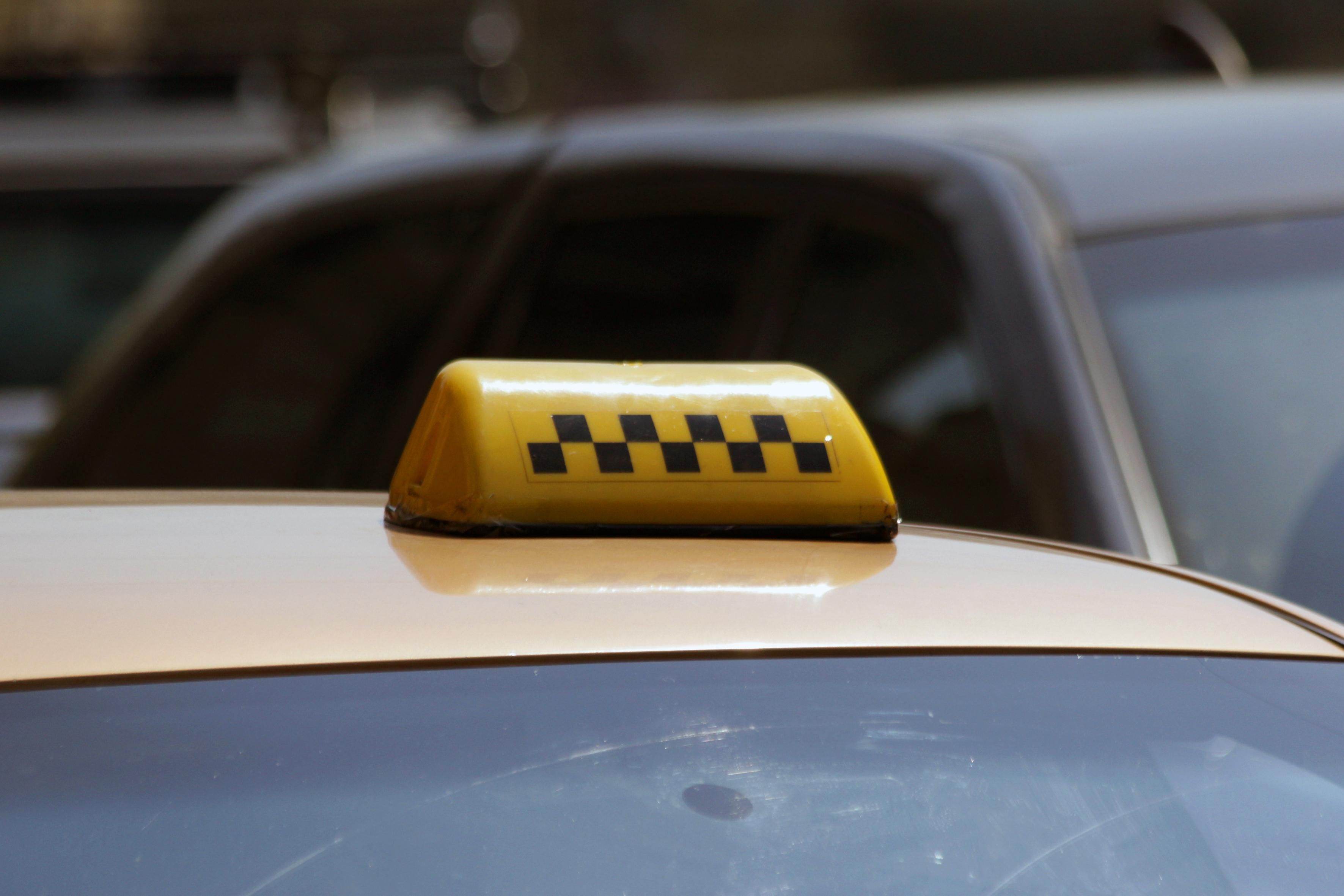 Кабмін змінив порядок реєстрації авто Кабмін змінив порядок реєстрації авто