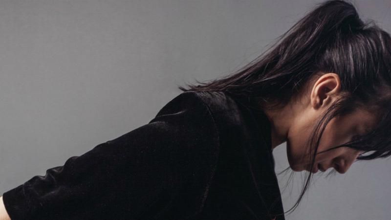 Джамала в чувственной фотосессии показала новые коллекции украинских дизайнеров Джамала в чувственной фотосессии показала новые коллекции украинских дизайнеров