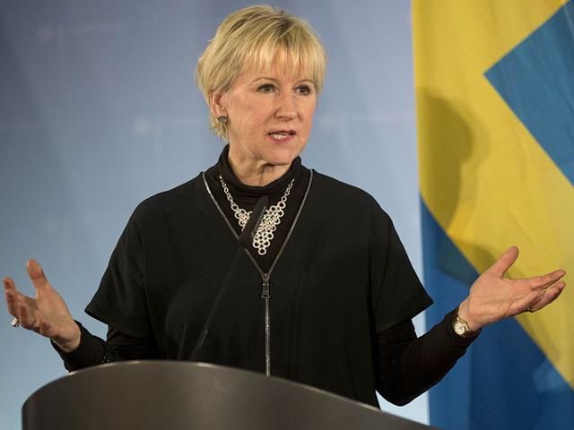 Новых санкций против России потребовала уже и Швеция