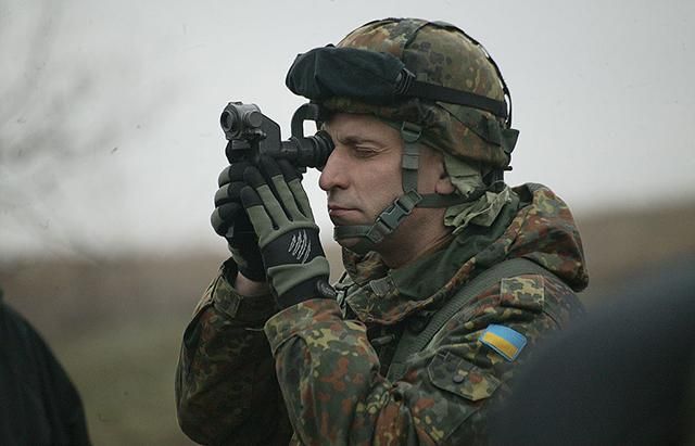 Бойовики інтенсивно гатили зі зброї у напрямку Маріуполя Бойовики інтенсивно гатили зі зброї у напрямку Маріуполя