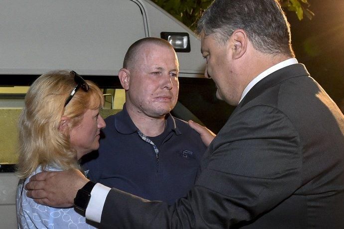 Освобожденного из плена Жемчугова будут лечить заграницей Освобожденного из плена Жемчугова будут лечить заграницей