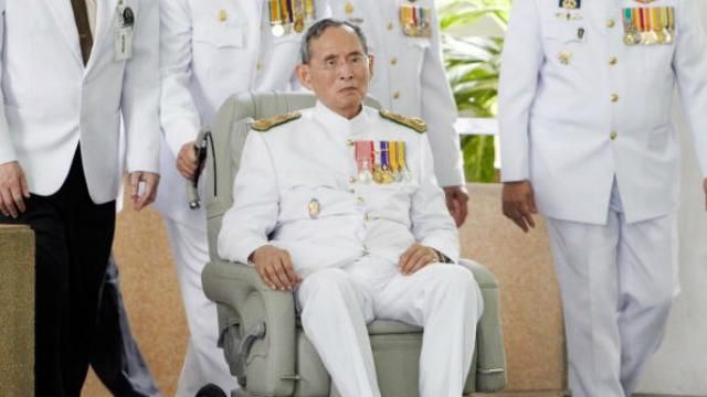 В Таиланде не стало короля
