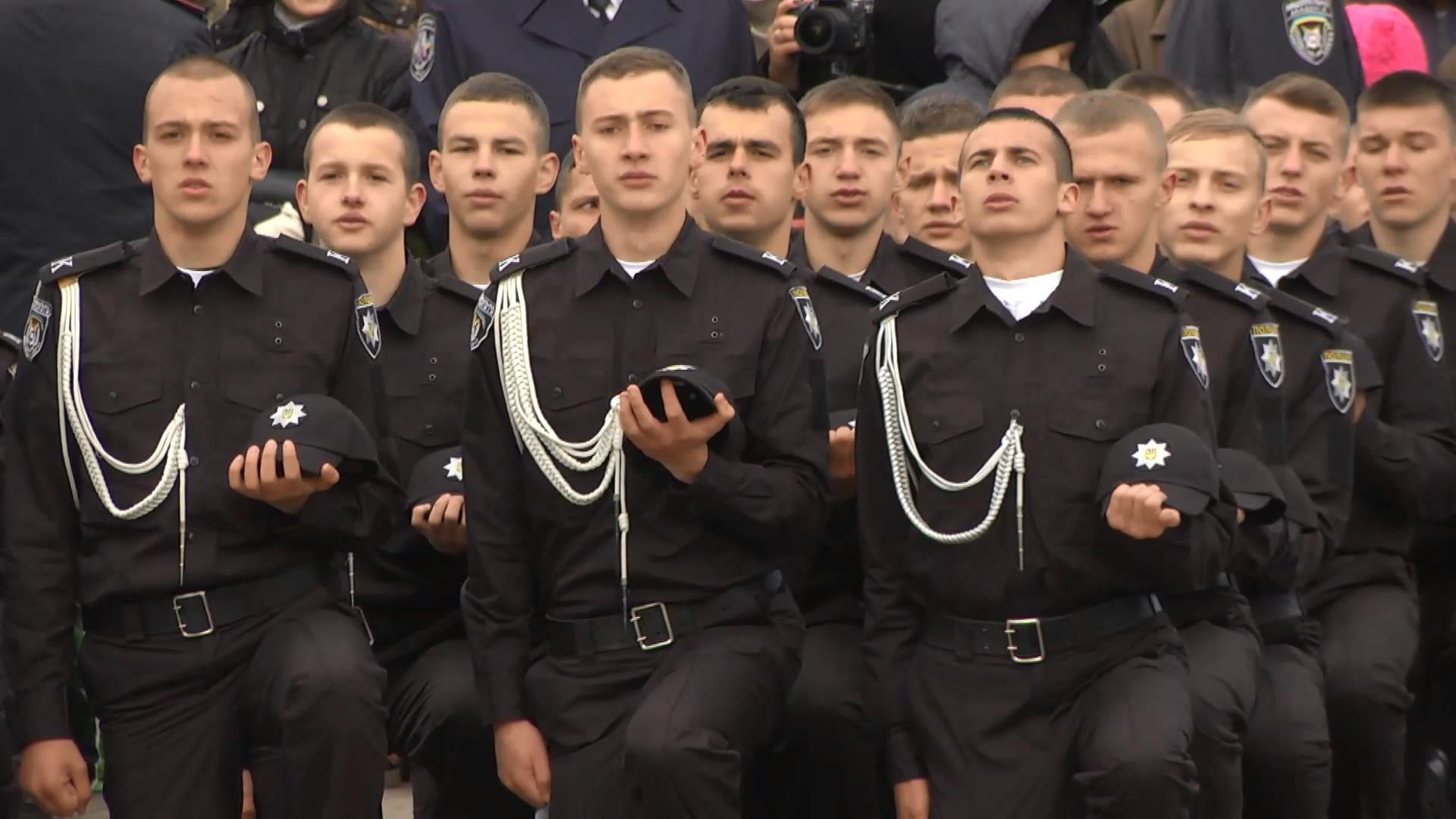 За декілька років молоді офіцери стануть суттю Національної поліції, – Аваков