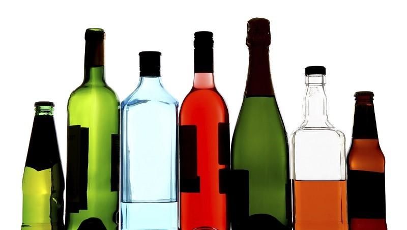Масові отруєння алкоголем зупинить спільна робота Мінекономрозвитку і легальних виробників