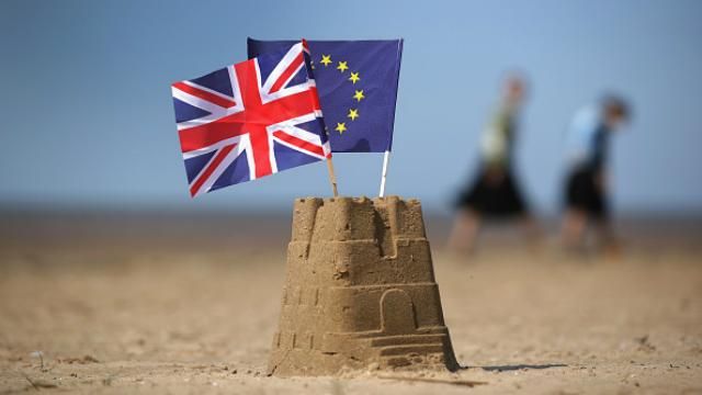 Никаких тортов на столе! – Туск объяснил, как Великобритания еще может вернуться в ЕС