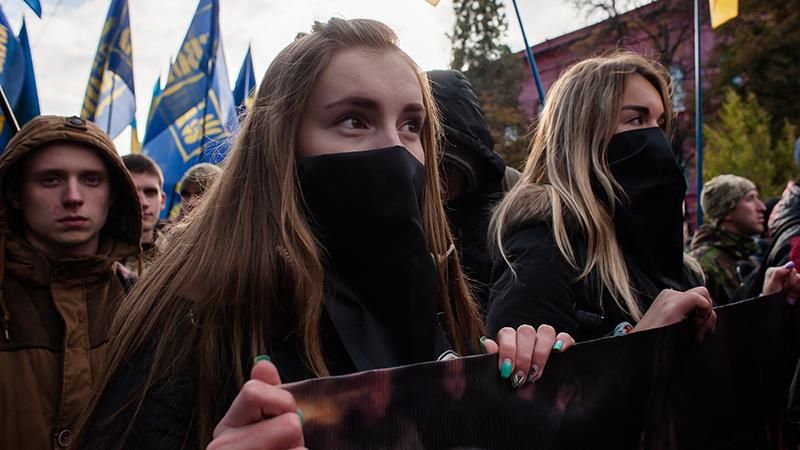 Марш "Свободы" в центре Киева: появились яркие фото
