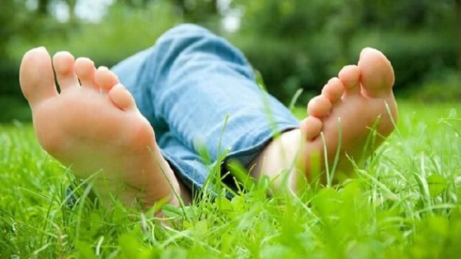 Босонога подорож: скільки кілометрів українці подолали босоніж Босонога подорож: скільки кілометрів українці подолали босоніж