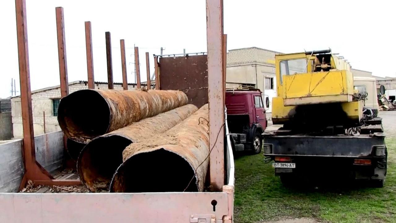 Хитрий підприємець ріже на металобрухт найбільшу зрошувальну систему в Україні