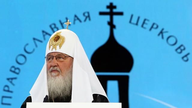 Патріарх Кирил поїхав в гості до королеви Британії Патріарх Кирил поїхав в гості до королеви Британії