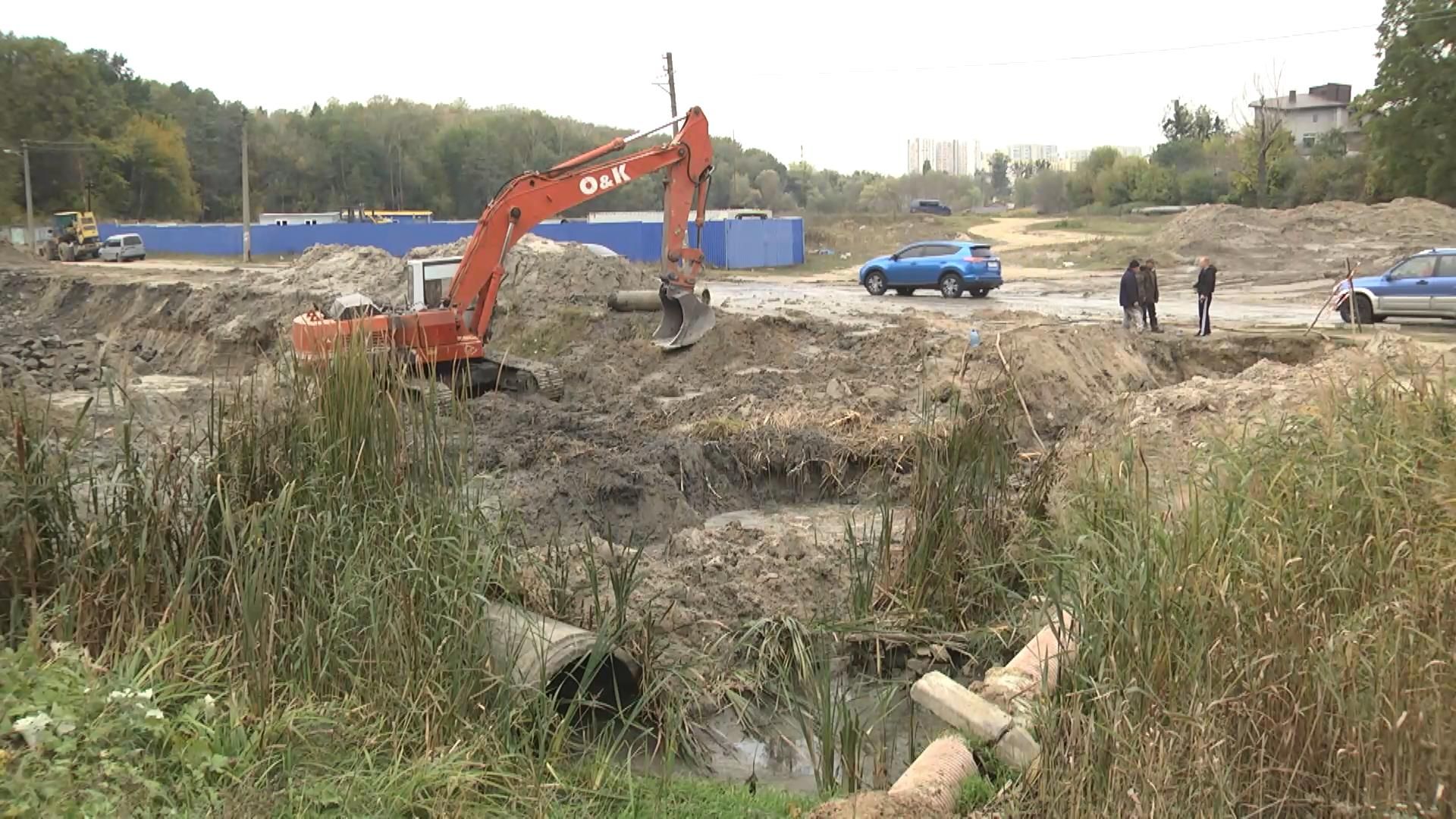 Як у Києві будують нову дорогу до аеропорту