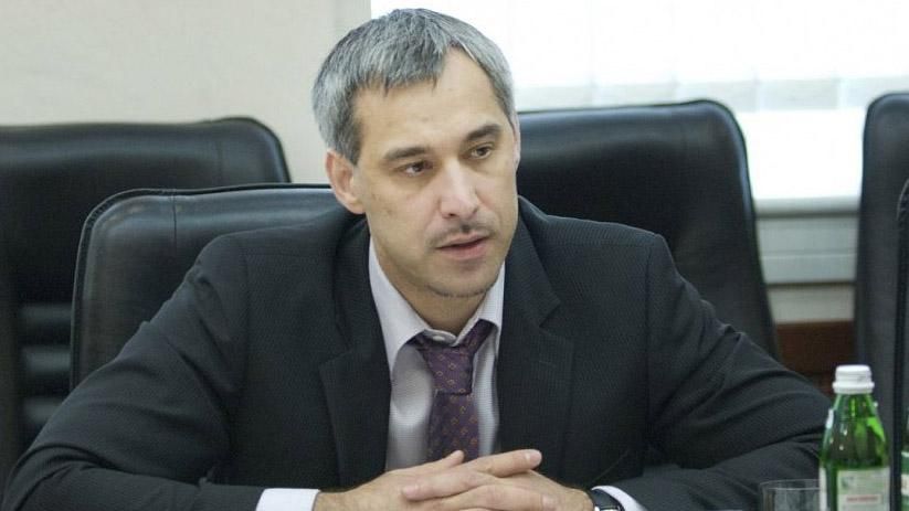 Шахрайство на довірі: скільки нардепів потрібно, щоб підробити документ Шахрайство на довірі: скільки нардепів потрібно, щоб підробити документ